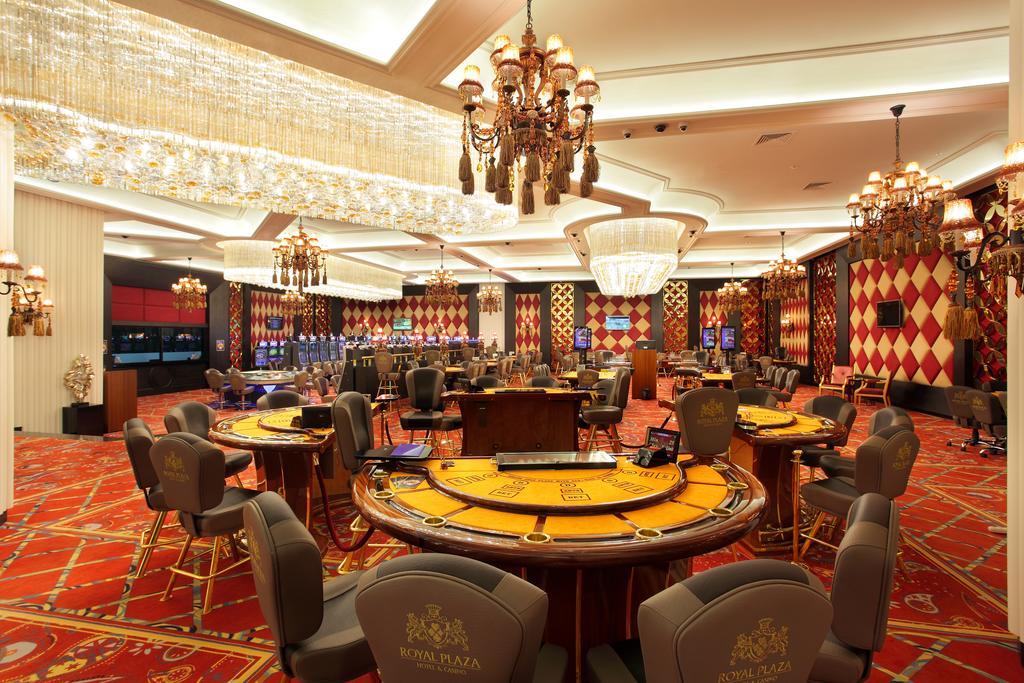 Royal Plaza Hotel And Casino Kapchagay Exterior photo
